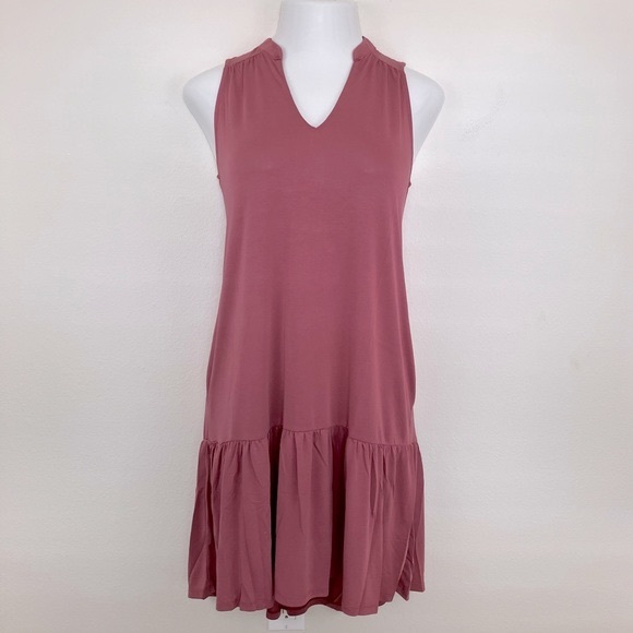 Lush Dresses & Skirts - Lush Sleeveless V-Neck Mini Dress Marsala